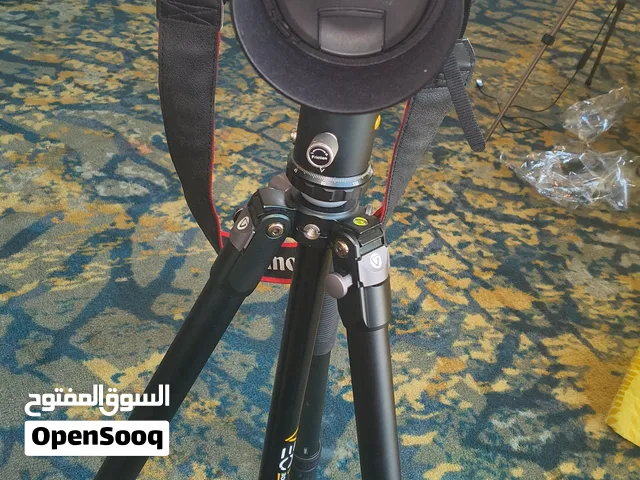 Canon EOS 5D Mark IV، عدسة كانونsL-Series Tripod