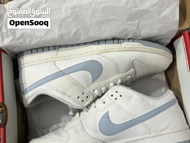 Nike Dunks