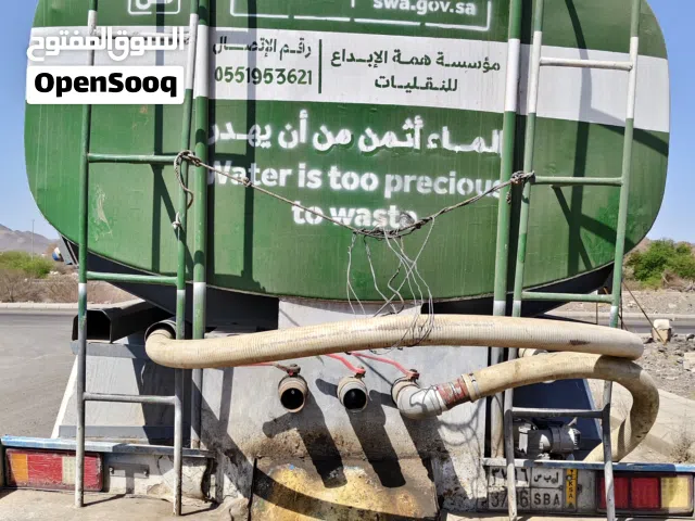 وايت ماء 30 طن للمقاولات والإنشاءات