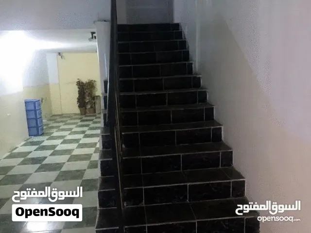 مكتب للايجار يتكون من دورين