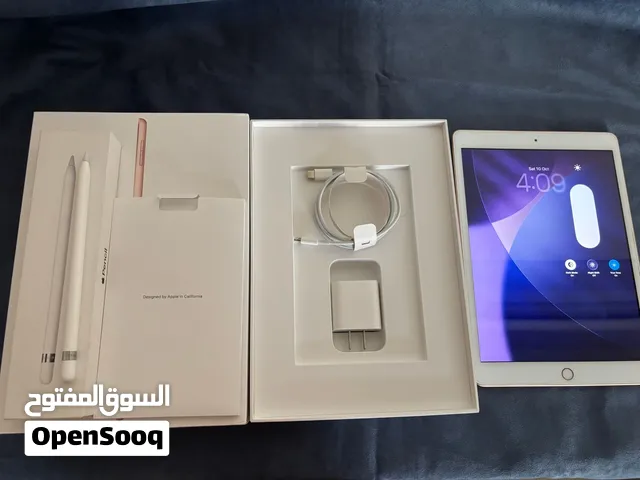 Urgent Selling: iPad 8th Gen + Apple Pencil 32gb