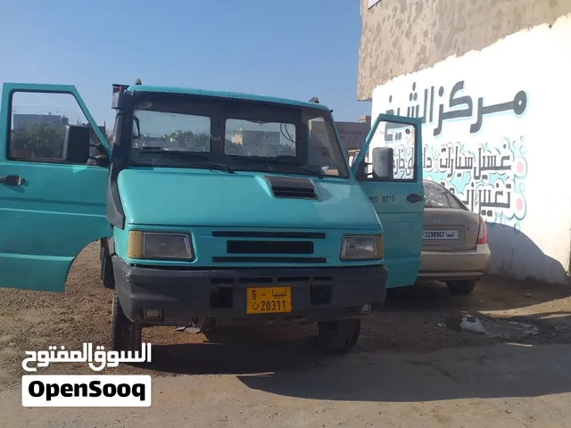 ساحبه سياره محرك كمبيو كرونه بس ضمانه