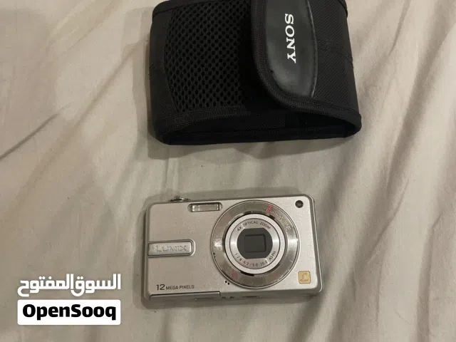 � للبيع كاميرا Panasonic Lumix 12M