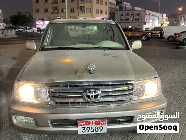 2001 تويوتا لاند كروزر VXR
