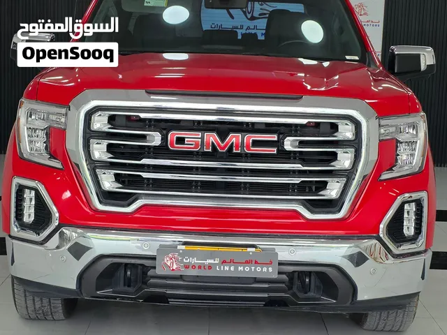 GMC SIERRA SLT 2022 5.3 V8 مقصورة واسعة ومريحة • مناسبة للاستخدام اليومي والسفر والتحميل