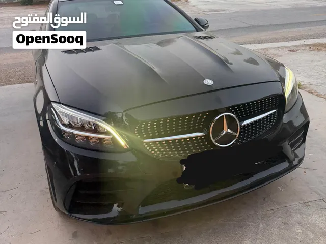 Used 2019 c300 Mercedes American specs interior red