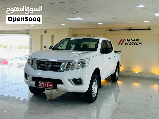 NISSAN NAVARA 2022 OMAN CAR EXCELENT CONDITION