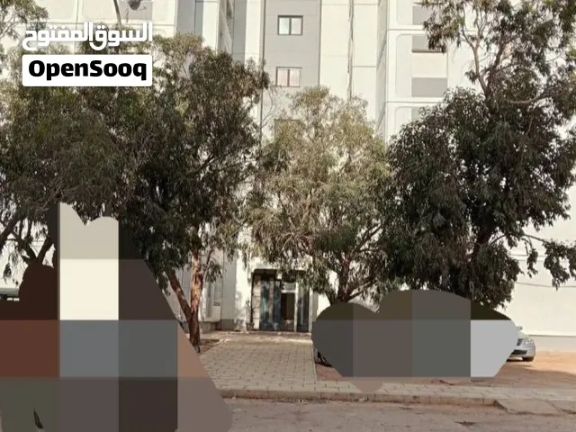 شقة في عمارات الكيش 7000قريبة جدا من الكوبري والمضمار