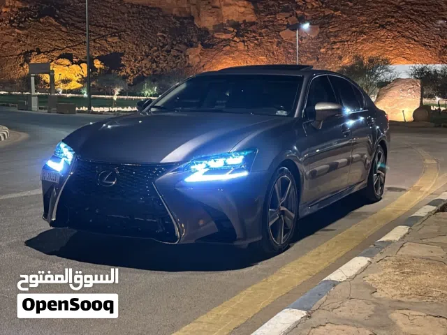 لكزس GS350 موديل 2016 للبيع ممشى السياره 250.000k... قير مكينه شاصي ارباقات شرط وجهية اف سبورت.