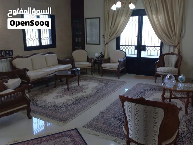 فيلل للبيع منطقة الشوف بسابا