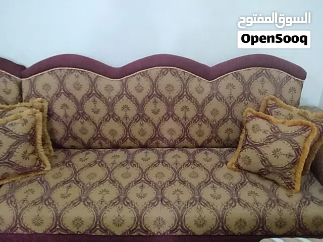 سلام عليكم طقم كنبه للبيع 3