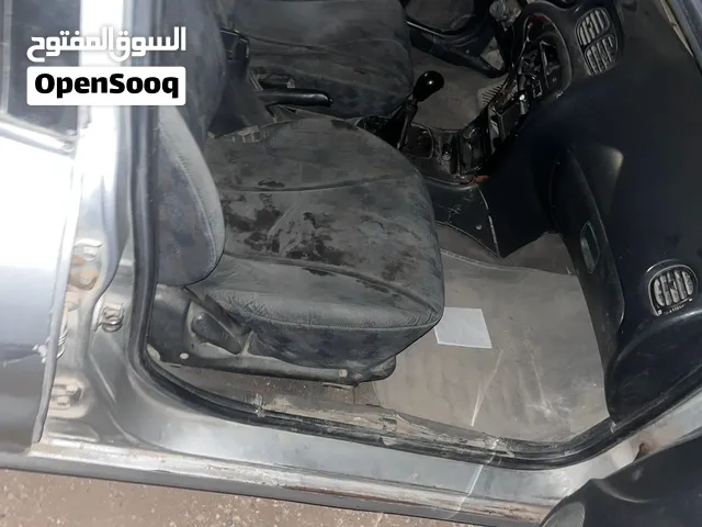 هونداي افانتي 1995
