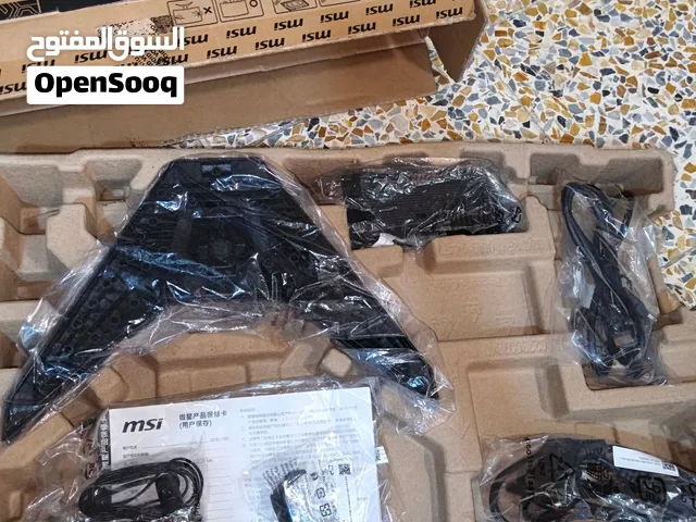 شاشة msi مكسورة للبيع شوف الوصف