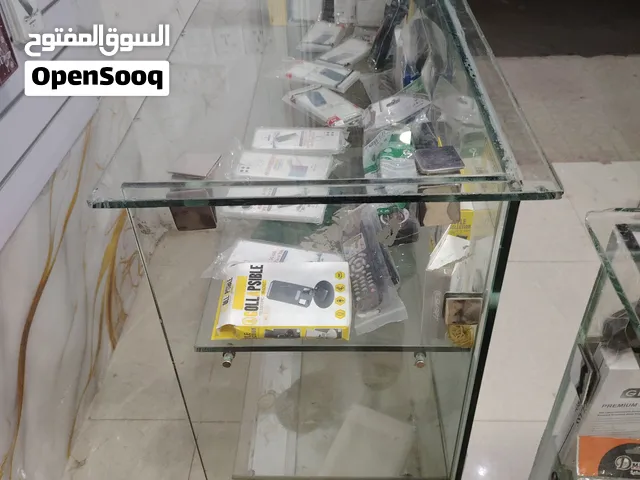 دولاب زجاج