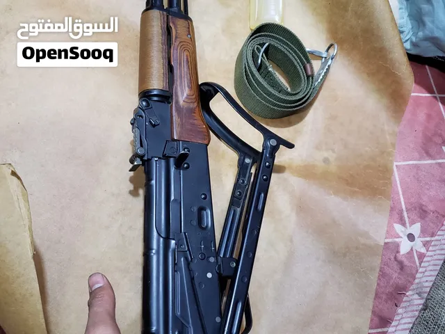 لا يسي لا العنف ولا شي