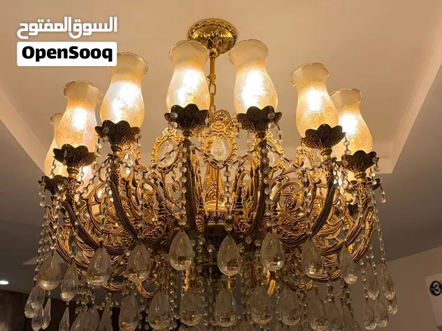 ثريا كلاسيكية فاخرة نحاس خالص مع كريستال أصلي بحالة ممتازة