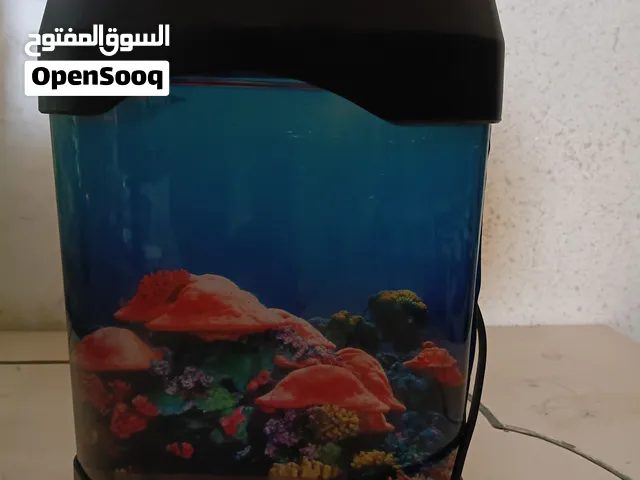 حوض سمك استعمل نضيف كل شي فيه شغال الماركة fill Line