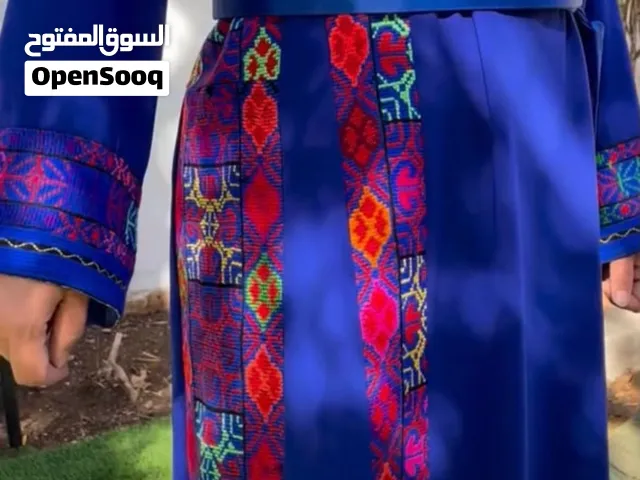 أثواب تطريز يدوي