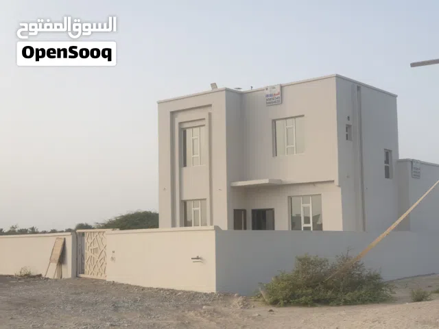 للبيع فيلا دورين الارض كورنر في المصنعه ابو عبالي الساحل