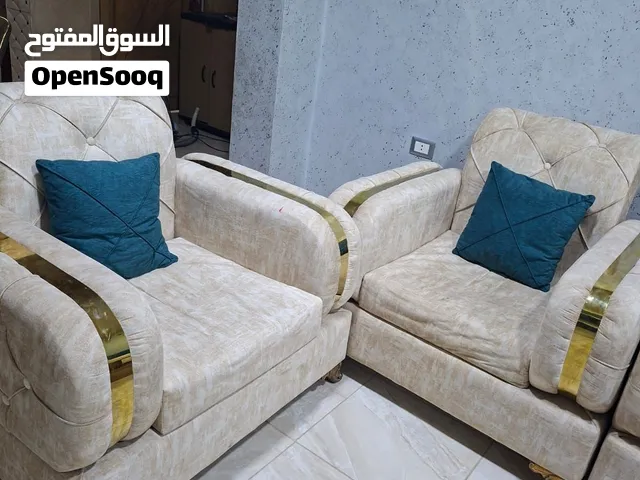 طقم كنب 7مقاعد استعمال خفيف جدا مقاعد قابله للإزالة والتنضيف بسهوله السعر 300
