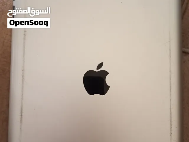 آيباد 2 9.7 إنش مستعمل بحالة جيدة بسعة 16 جيجابايت من أبل