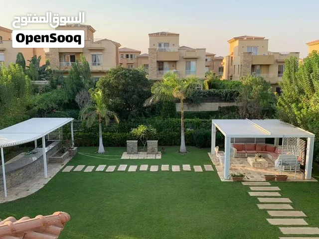 فيلا للبيع في مدينة الشيخ زايد داخل كمبوند جيرا،