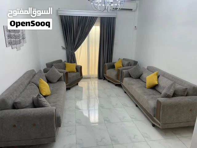 صالون وقصة ستار