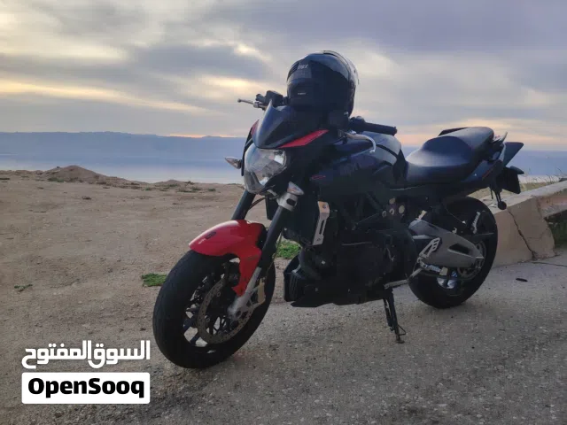 ابريليا شيفر 2016 750 cc  لون اسود للبيع