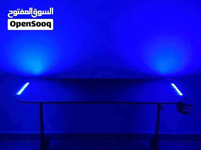 طاولة gaming كاربون فايبر