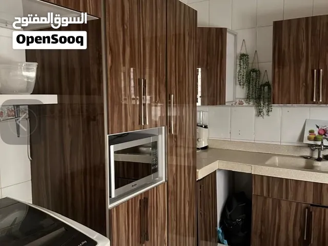 اثاث مستعمل