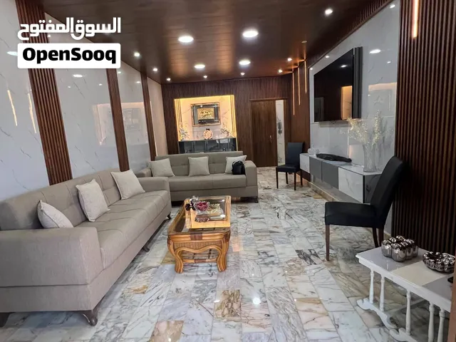 للبيع من المالك مباشرة – بدون وسيط بيت مفروش بالكامل وجاهز للسكن – دوحة عرمون، شارع القبة