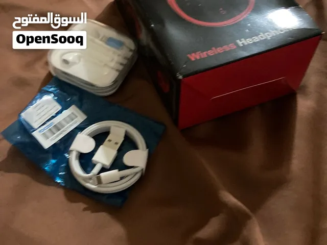 للبيع:باك محببن االسماعات 2 السعر: 110الف التوصيل متوفر لكل الجزائر) للتواصل يرجى المراسلة على