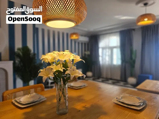 للايجار شقة فندقية فاخرة غرفتين أول صف ع البحر سيدي بشر الإسكندرية فيو بانورامي بموقع خدمي مميز