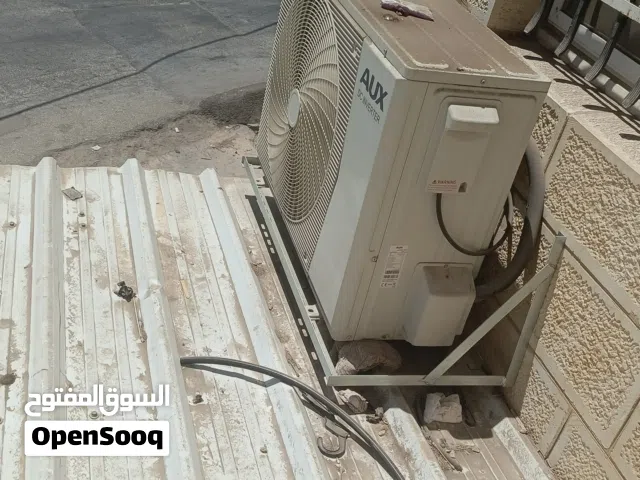 مكيف. Aux 2.4 طن موديل حديث شبه جديد راكب من 6 شهور موفر كهربا  للي معني يجي يفك ومبروك