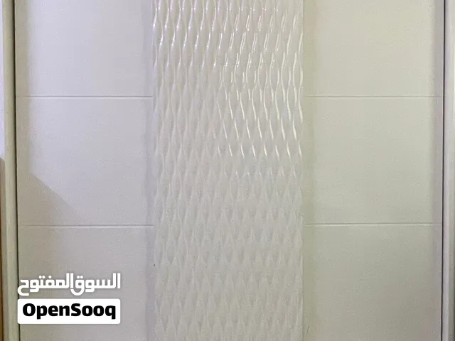 خزانة غرفة نوم  أبواب سحب مستعملة لون ابيض  Bedroom wardrobe, used sliding doors, white colour