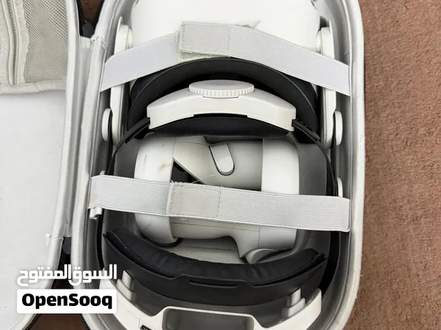 Vr 2 مستعمل بحالة ممتازة ولاكن وحدة من الايدين  فيها ستيك دريفت مع شنتتها الاصلية وارد امريكي