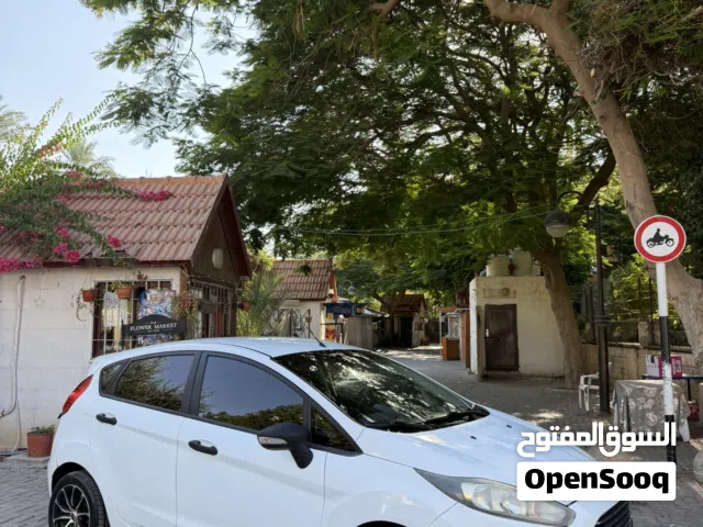 فورد فيستا اتوماتيك 2015