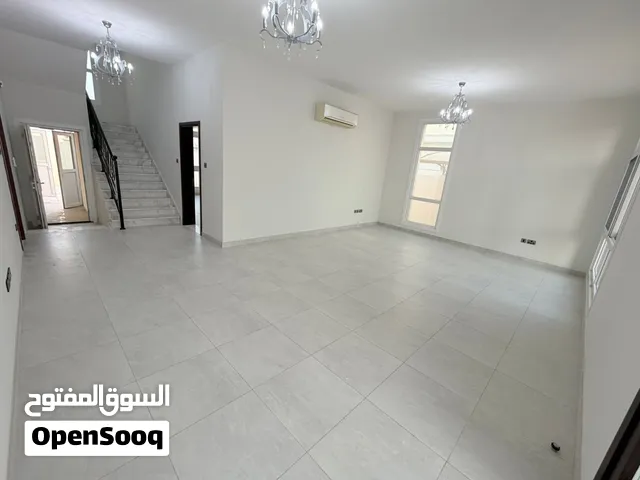 للإيجار السنوي فيلا واسعة في الحميدية 1 – عجمان