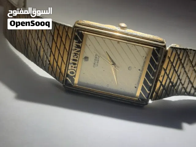 ساعات قديمة نادرة