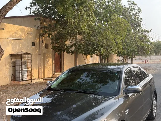 Used Ford Taurus in Al Batinah