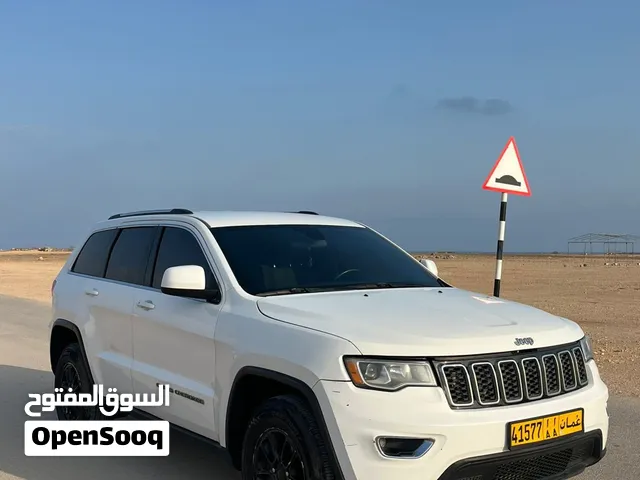 Used Jeep Grand Cherokee in Dhofar