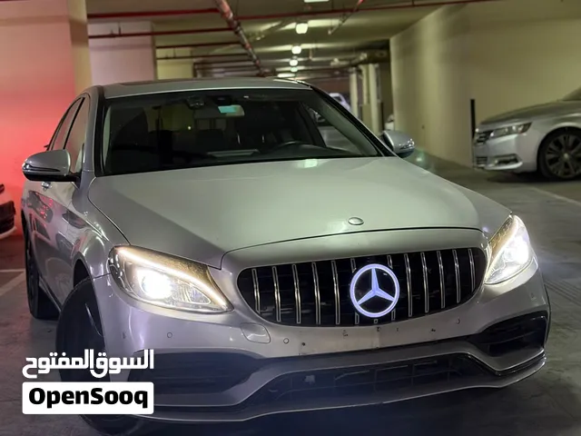 Mercedes C-200 Diesel Korean Specs  Kms 59.000 Only  Super Clean  Buy and Drive