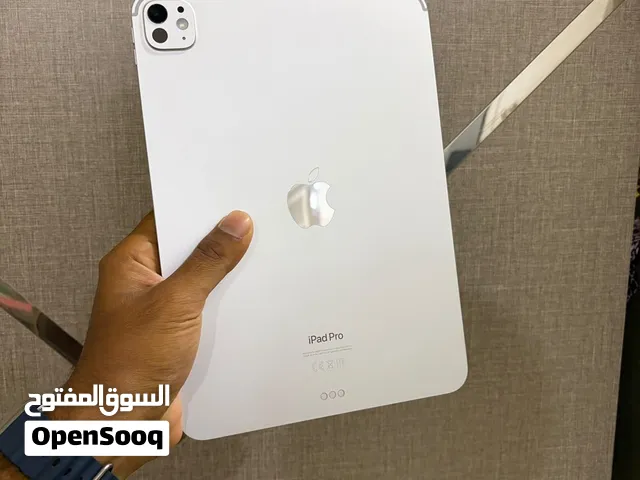 iPad Pro M4 256GB Wi-Fi – Like New!