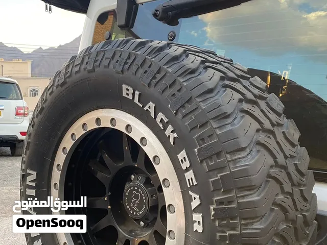 للبيع اطارات بلاك بيري