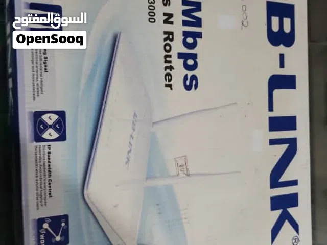 مقوي شبكه  لاسلكي ثلاث ارايل 300 ميجا بالثانيه ..عرطه 3000 ريال