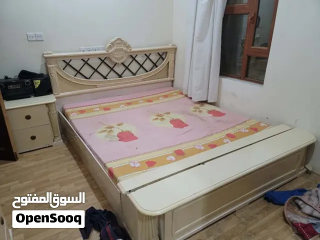 غرفة نوم خشب ماليزي