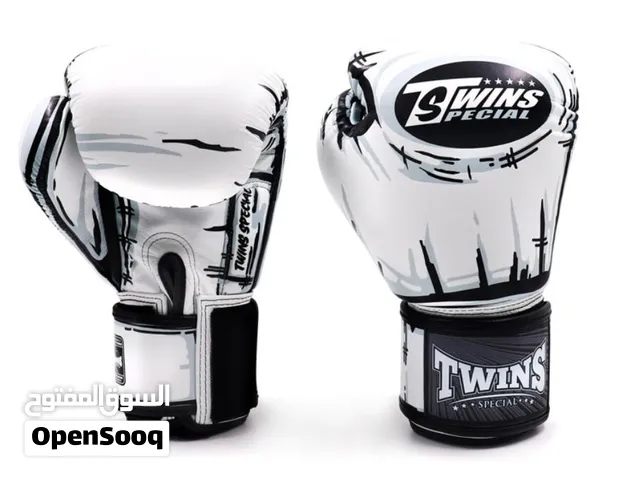 gloves  boxing and muay thai 12 oz