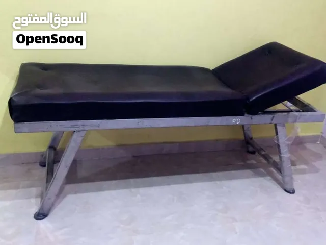 سرير للبيع