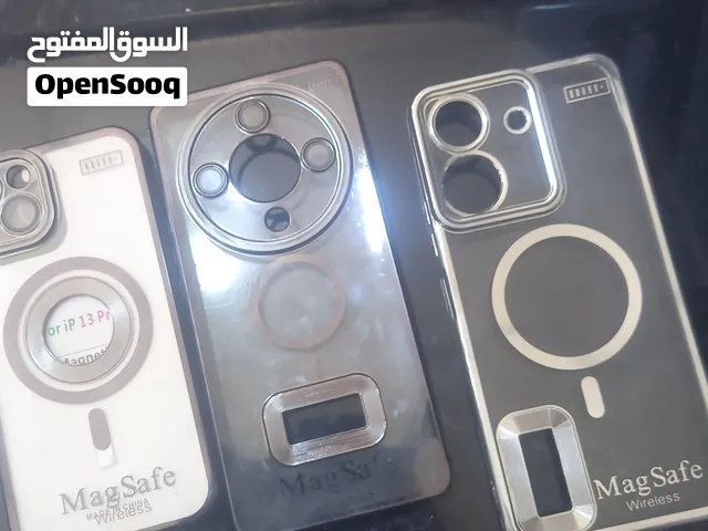 كفرات هواتف وشاشات ضد الكسر