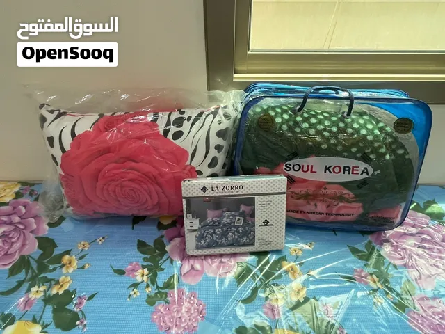 Brandnew bedsheets, blanket and pillows